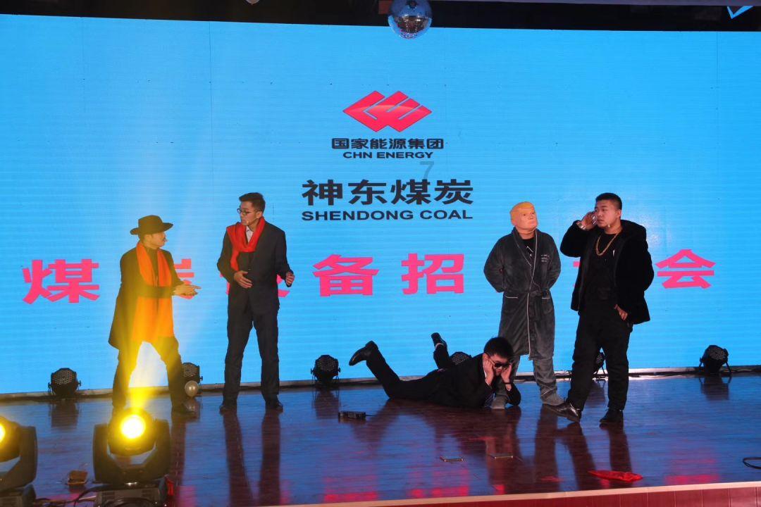 小猫钓鱼游戏龙王版有船